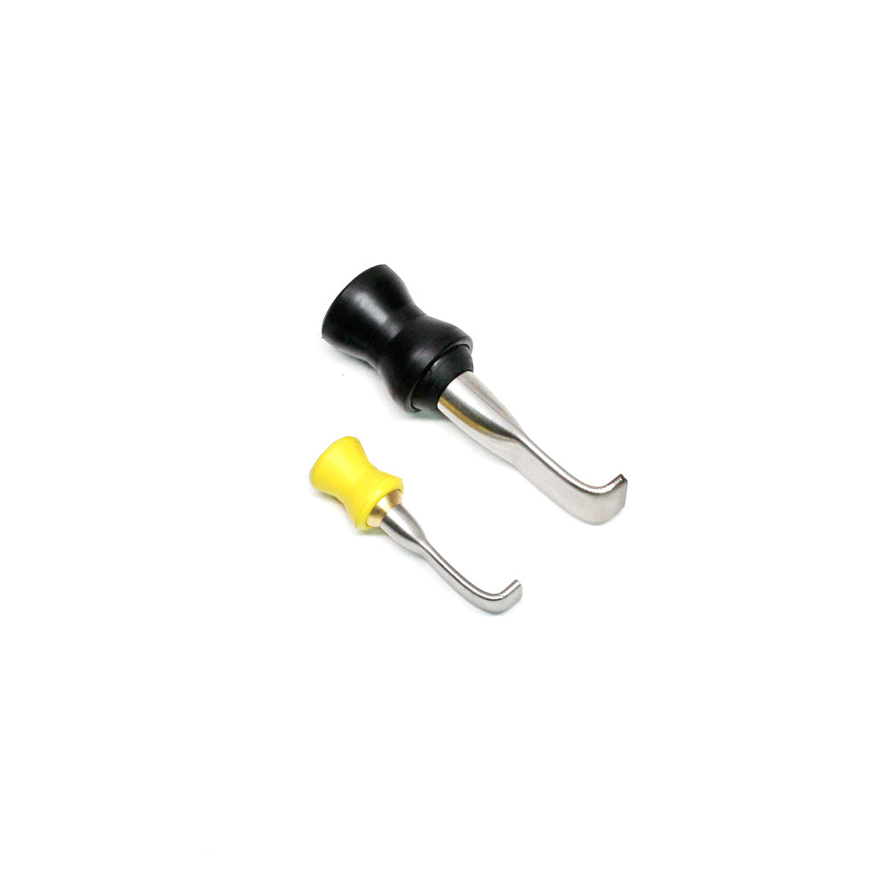 Hooked ID Coolant Nozzles